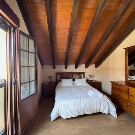 Country house La Puerta De Fredo *